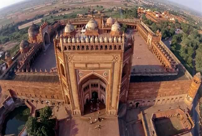 Buland Darwaza