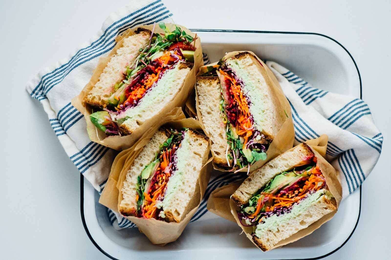 SPROUT SANDWICH WITH VEGGIES