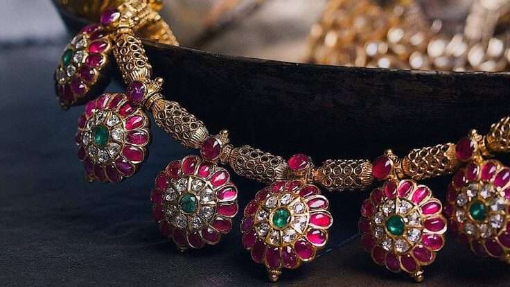 PACHCHIKAM NECKLACE