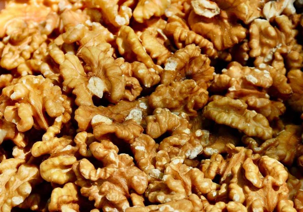 walnuts during pregnancy